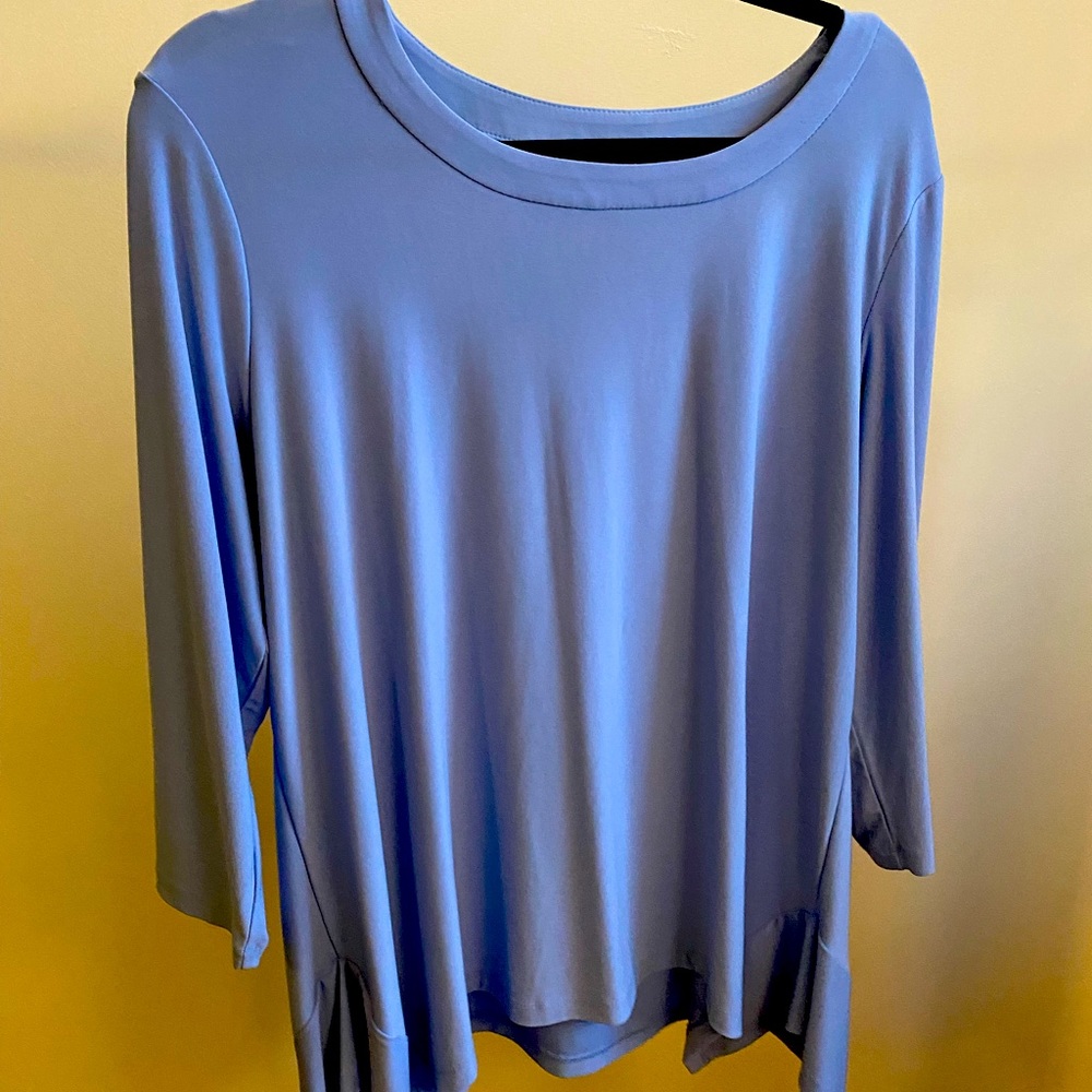 Anne Klein Baby Blue Flowy Shirt Size XL